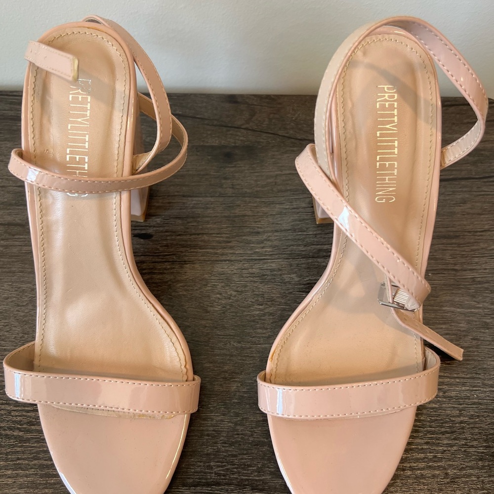 PrettyLittleThing Women's Pink Strappy Sandals